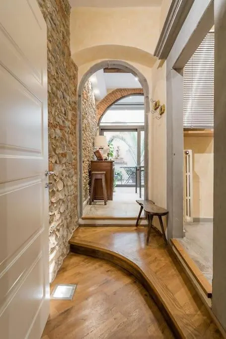 Little Patio Apartment Florence